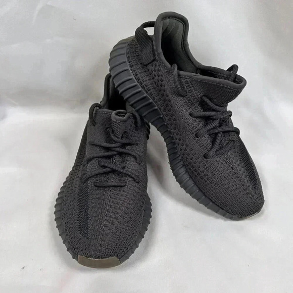 Yeezy Boost 350 V2 Cinder Size 5.5 Men Non-Reflective Sneakers - Picture 2 of 10